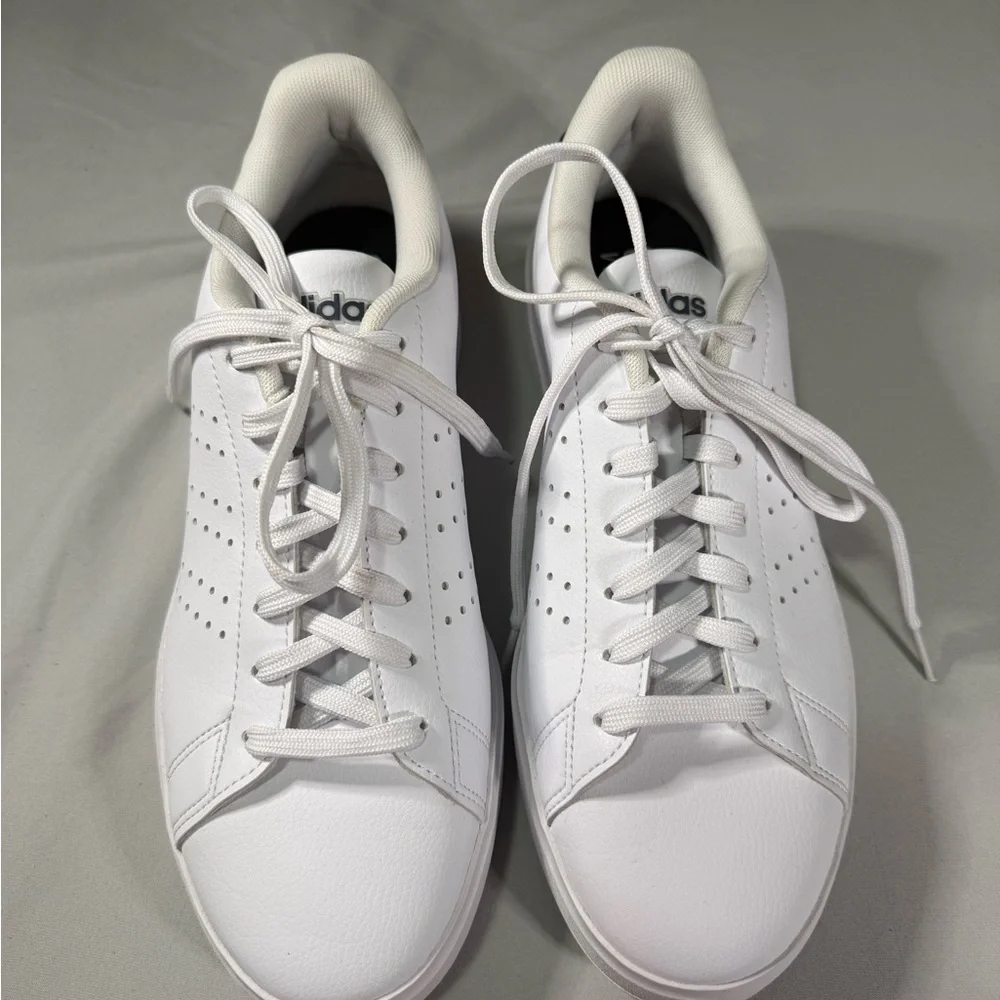 Adidas Advantage White Navy Womens 9 Cloudfoam Sneaker‎